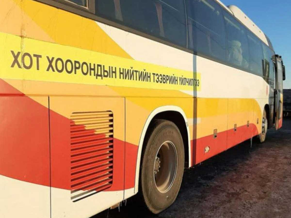 Увс аймгийн чиглэлд явж байсан автобусанд хүүхэд мэндэлжээ