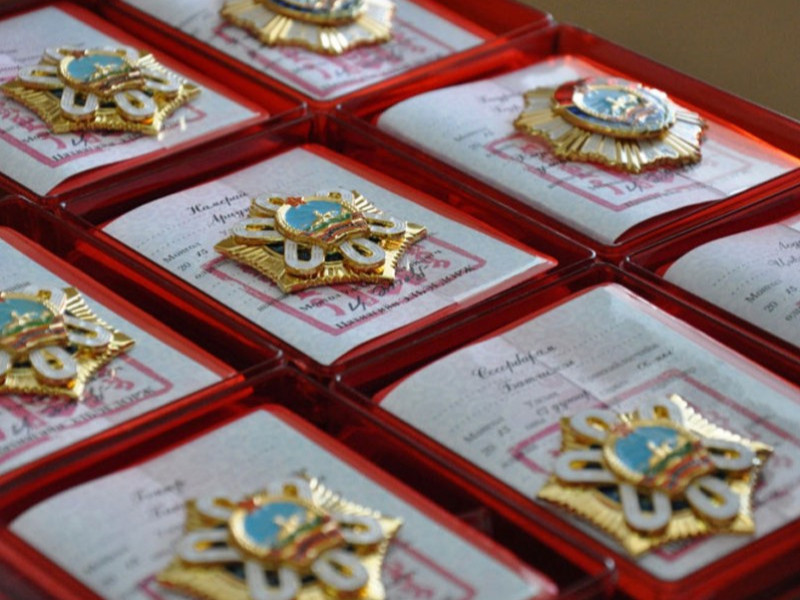 "Монгол Улсын Гавьяат” цол олгоно хэмээн 30 сая төгрөг залилжээ