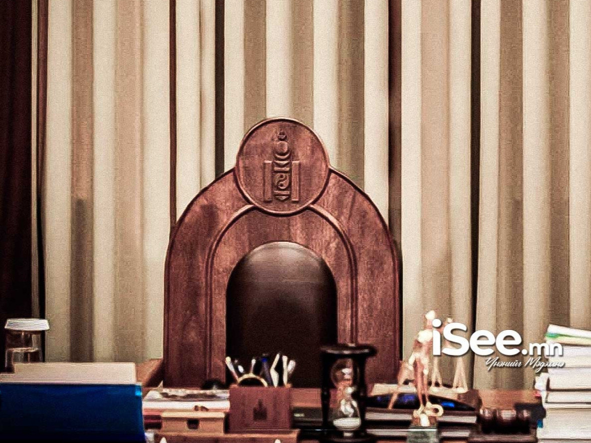 Улсын Их Хурлын гишүүнийг эгүүлэн татах тухай Монгол Улсын Ерөнхийлөгчийн санаачилсан хуулийн төслийг хэлэлцэх, эсэх хэлэлцүүлгийг явууллаа