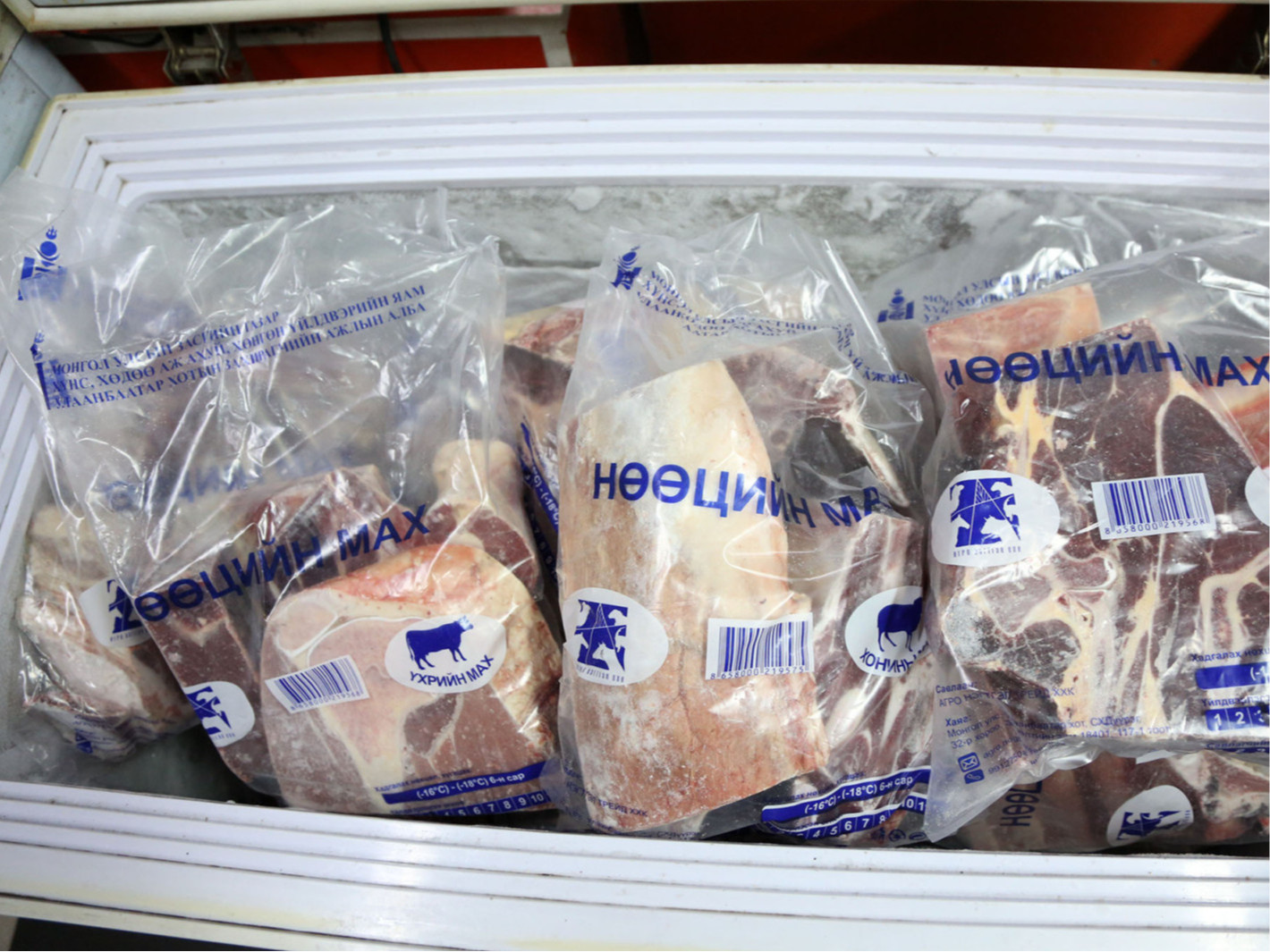 Нөөцийн үхрийн махыг 18 мянга, хонины махыг 15 мянган төгрөгөөр худалдаалж эхэллээ