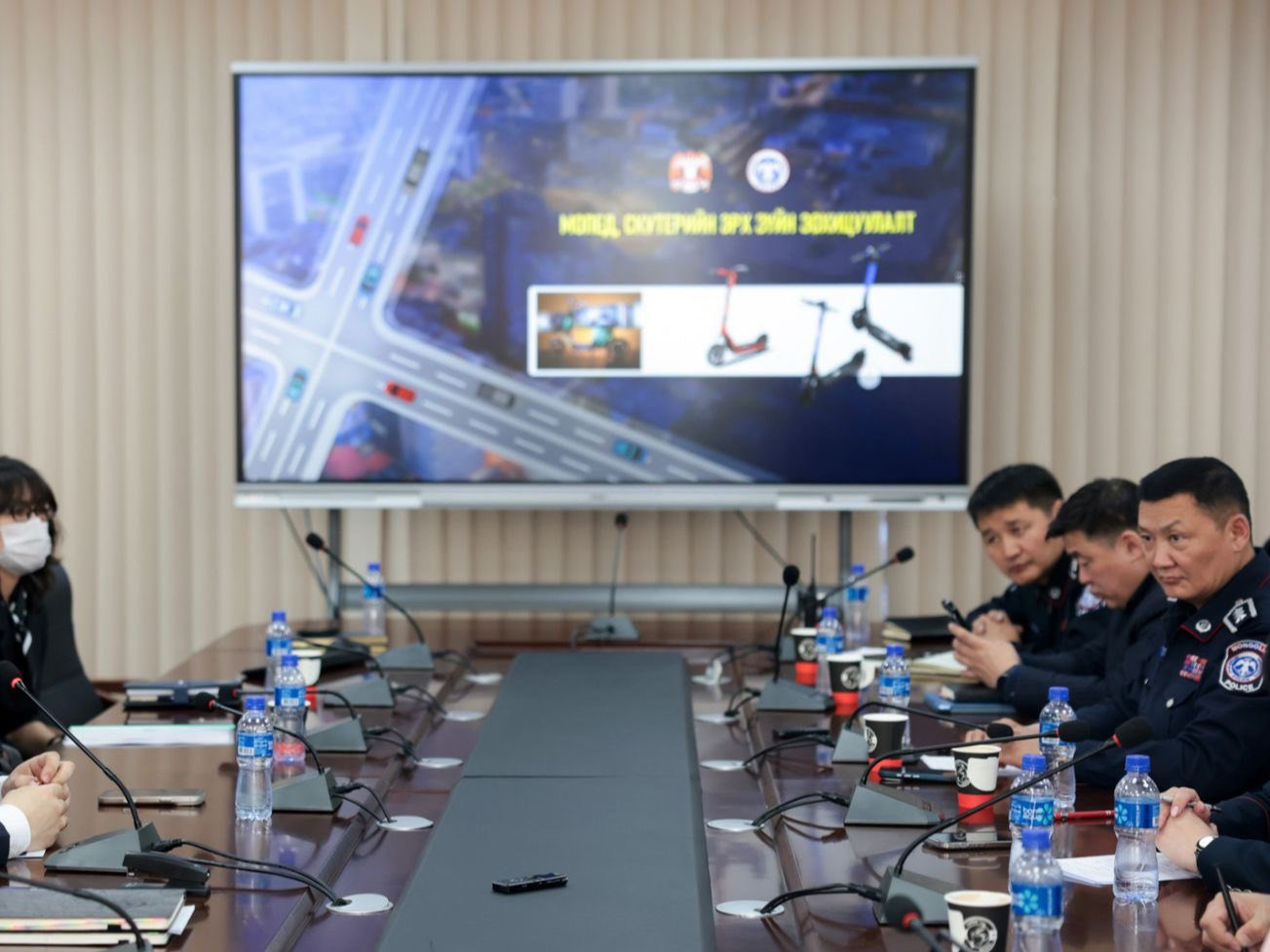 Бага тойргийн 86 байршилд 185 албан хаагч скүүтер, мопедын хэрэглээнд хяналт тавина