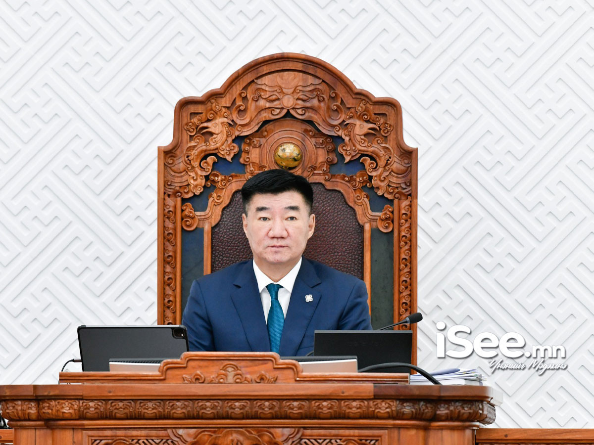 С.Бямбацогт: Хэвлэн нийтлэх эрх чөлөөнд халдаж, асуудалд үзэмжээр хандсан албан тушаалтнуудад хариуцлага тооцуулна