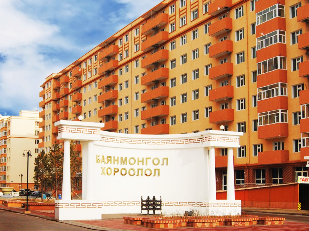 Баянмонгол хороолол, 13-р хороолол,  Дүнжингарав орчимд 14 хоног халуун ус хязгаарлана