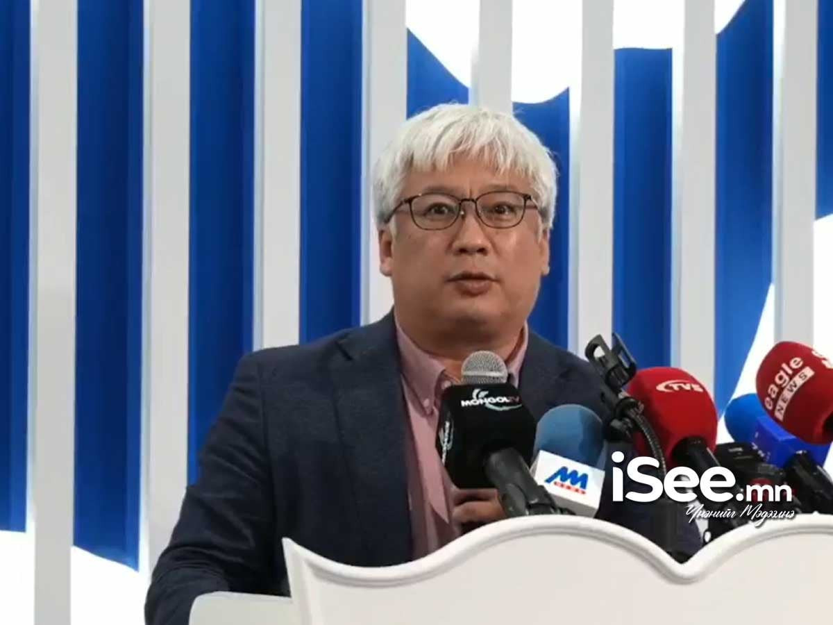 ЭШ-ын үеэр шалгагч багш нарын утсыг хураахгүй, харин түгжээтэй кейсэнд хадгалах болон сүлжээ унагах аргуудыг туршина  