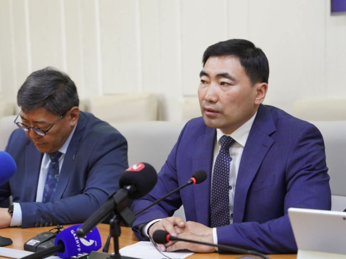 Б.Дашпүрэв: Газрын тос боловсруулах үйлдвэр 2028 онд ашиглалтад орсноор зарим төрлийн шатахууны хэрэгцээг 100 хувь дотоодоос хангана